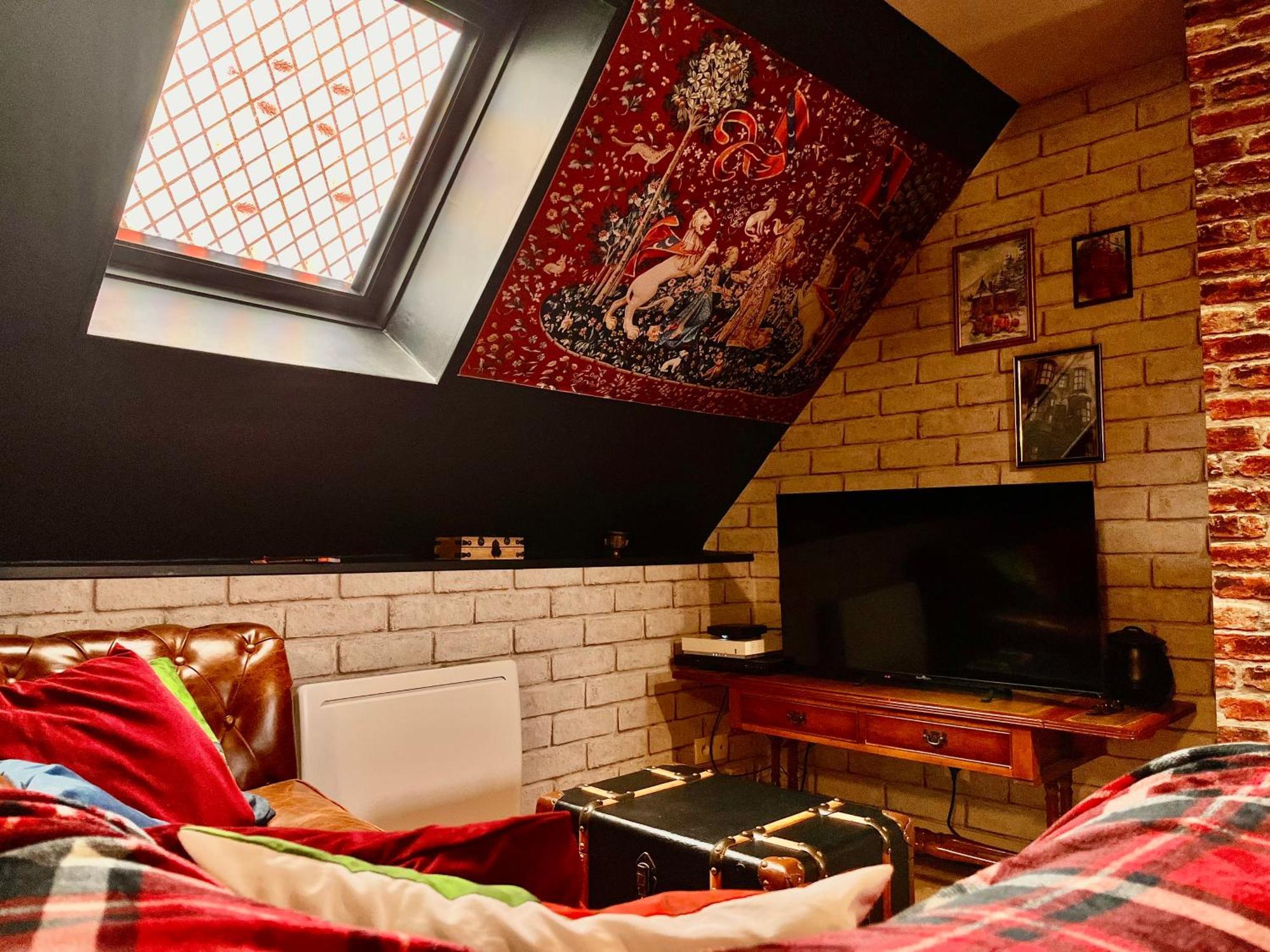 Le Gite Du Sorcier 89 Avallon Dış mekan fotoğraf